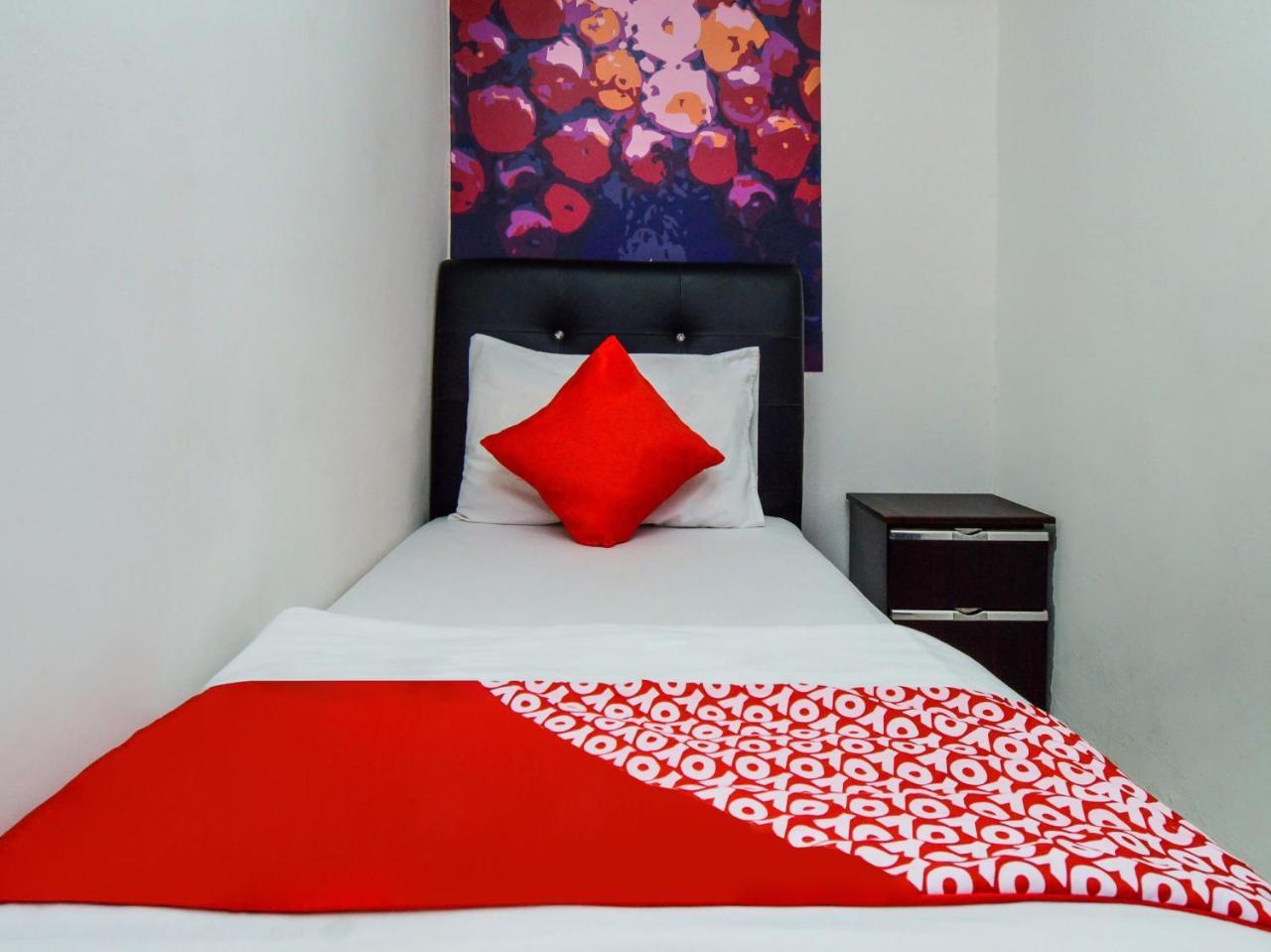 Oyo 486 Victory 2 Boutique Hotel Kuala Lumpur Bagian luar foto