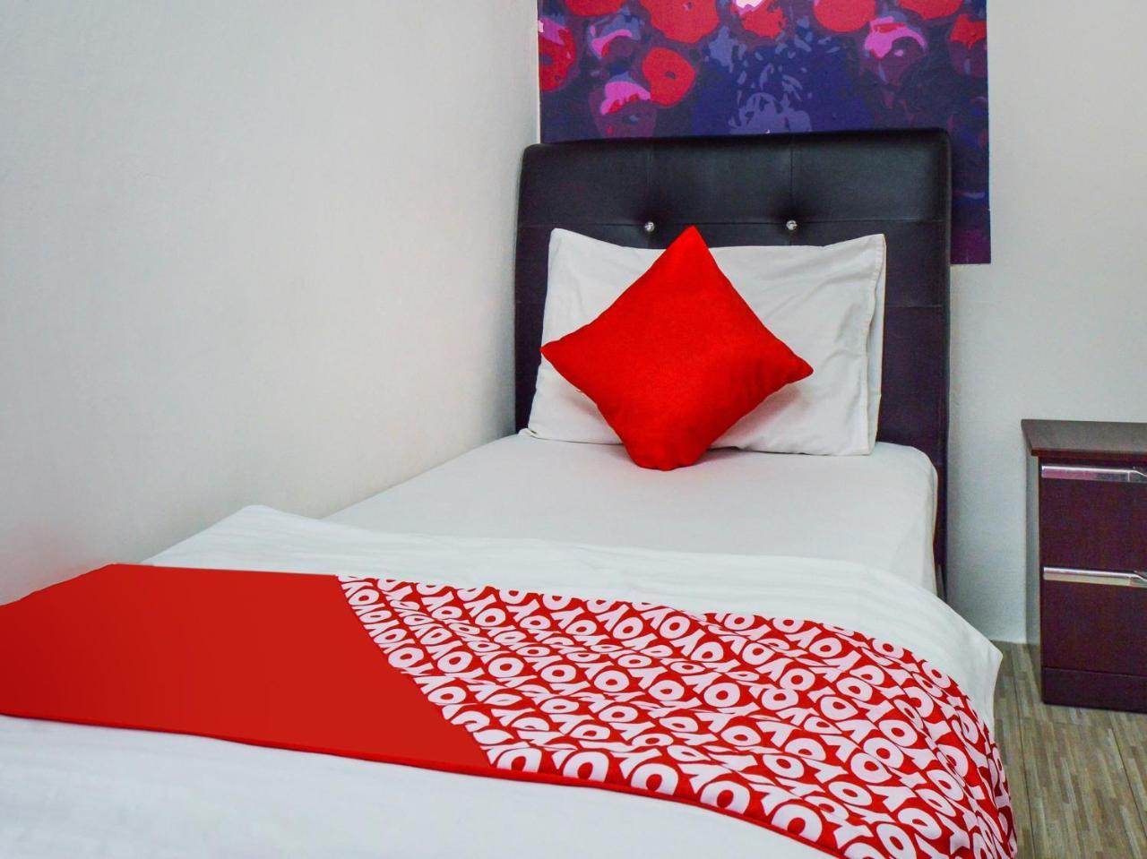 Oyo 486 Victory 2 Boutique Hotel Kuala Lumpur Bagian luar foto